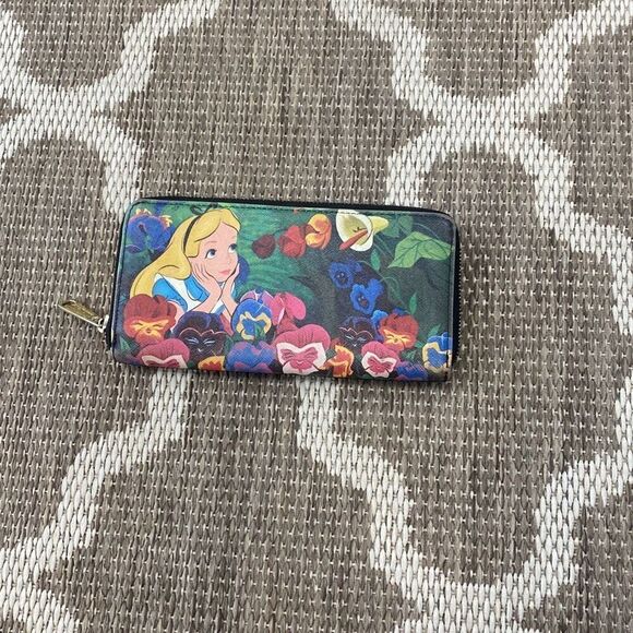 Loungefly  Allison In Wonderland Garden wallet - Picture 2 of 6